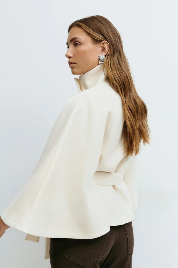 Trench Coat With A Stand-up Collar Buttons And A Belt - White