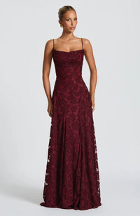 WINE RED