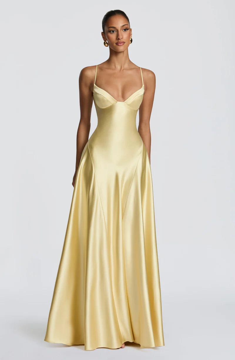 Isabelle Robe Longue en Jaune Beurre